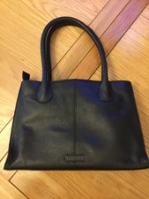 Osprey Women's Medium Size